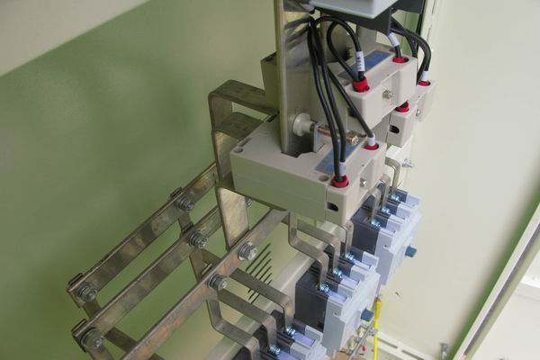 甘井子配电柜-3683谈谈配电柜的尺寸有哪些